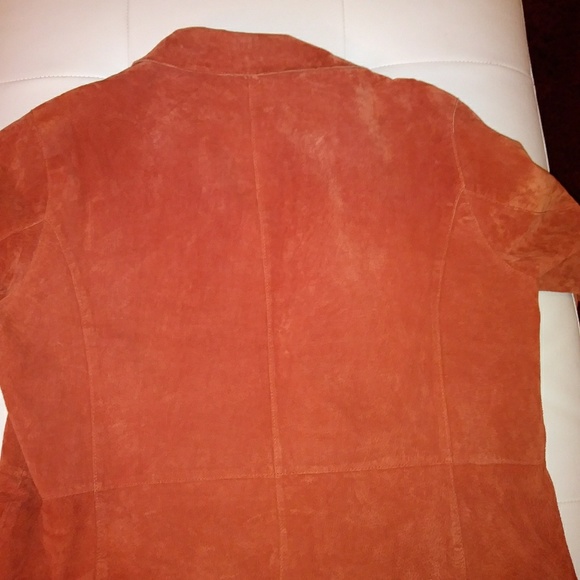 Coat - Picture 4 of 5